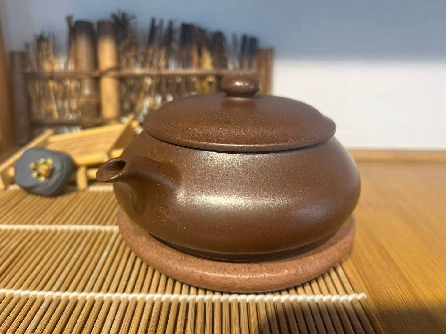 Yixing Zisha Teapot 220ml – Handmade Flat Round Purple Clay Teapot