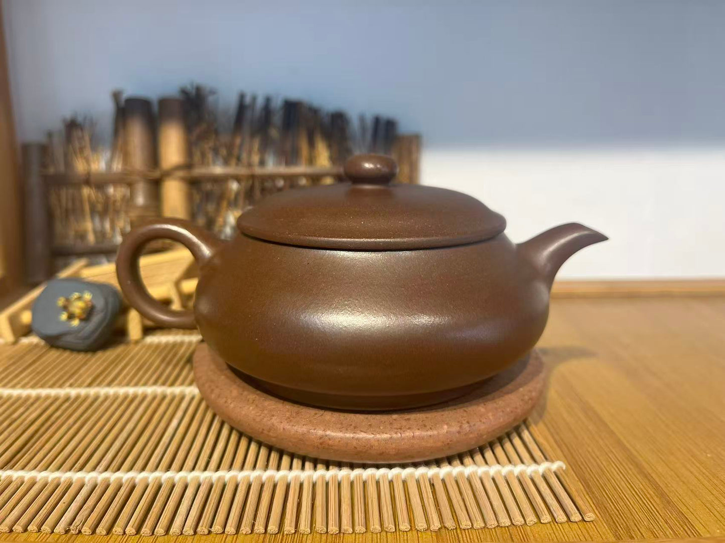 Yixing Zisha Teapot 220ml – Handmade Flat Round Purple Clay Teapot