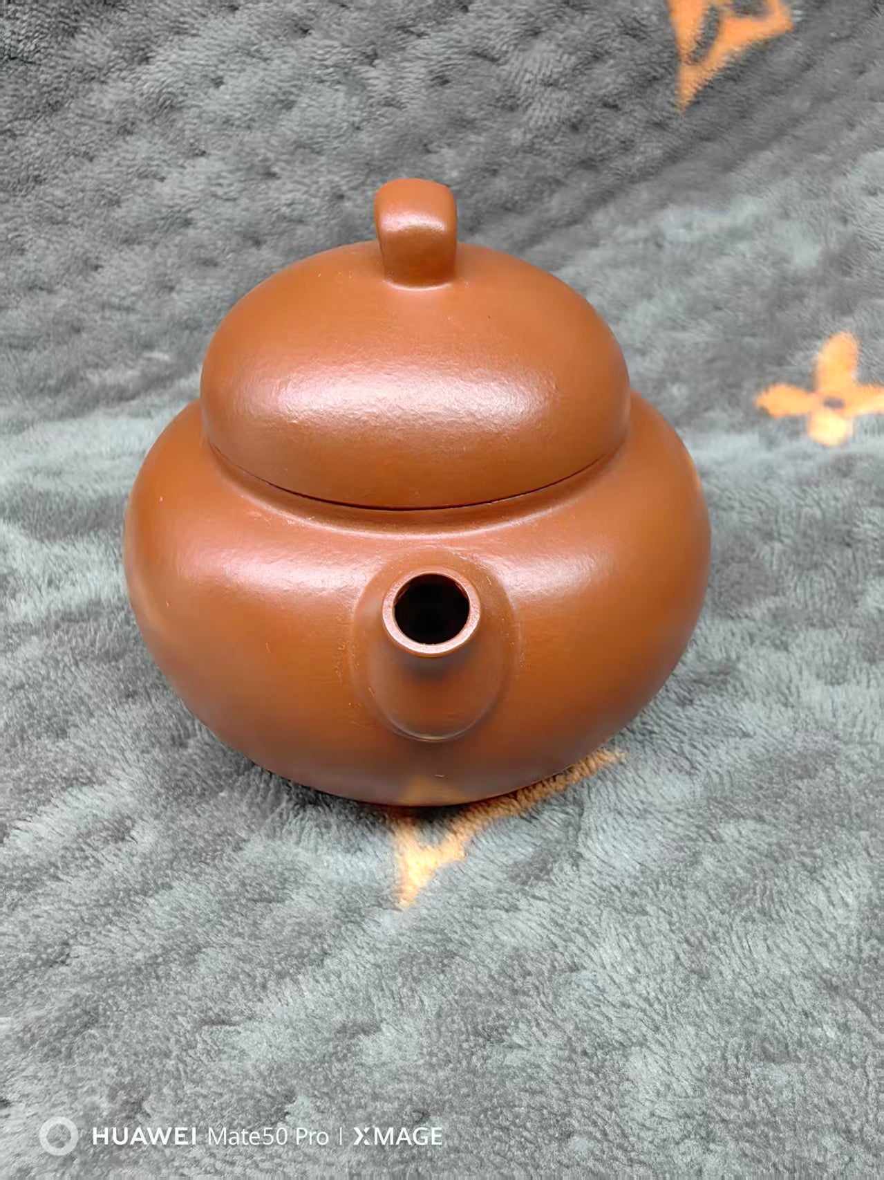 Yixing Zisha “Huanxi” Teapot 140ml – Handmade Zhuni Purple Clay Teapot