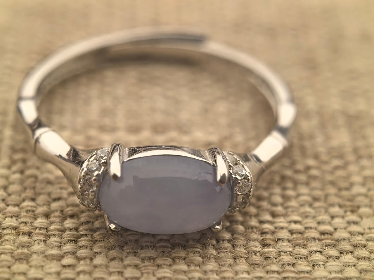 Natural Grade-A Silver-Set Glutinous Icy Lavender Jadeite Ring · Burmese Jadeite