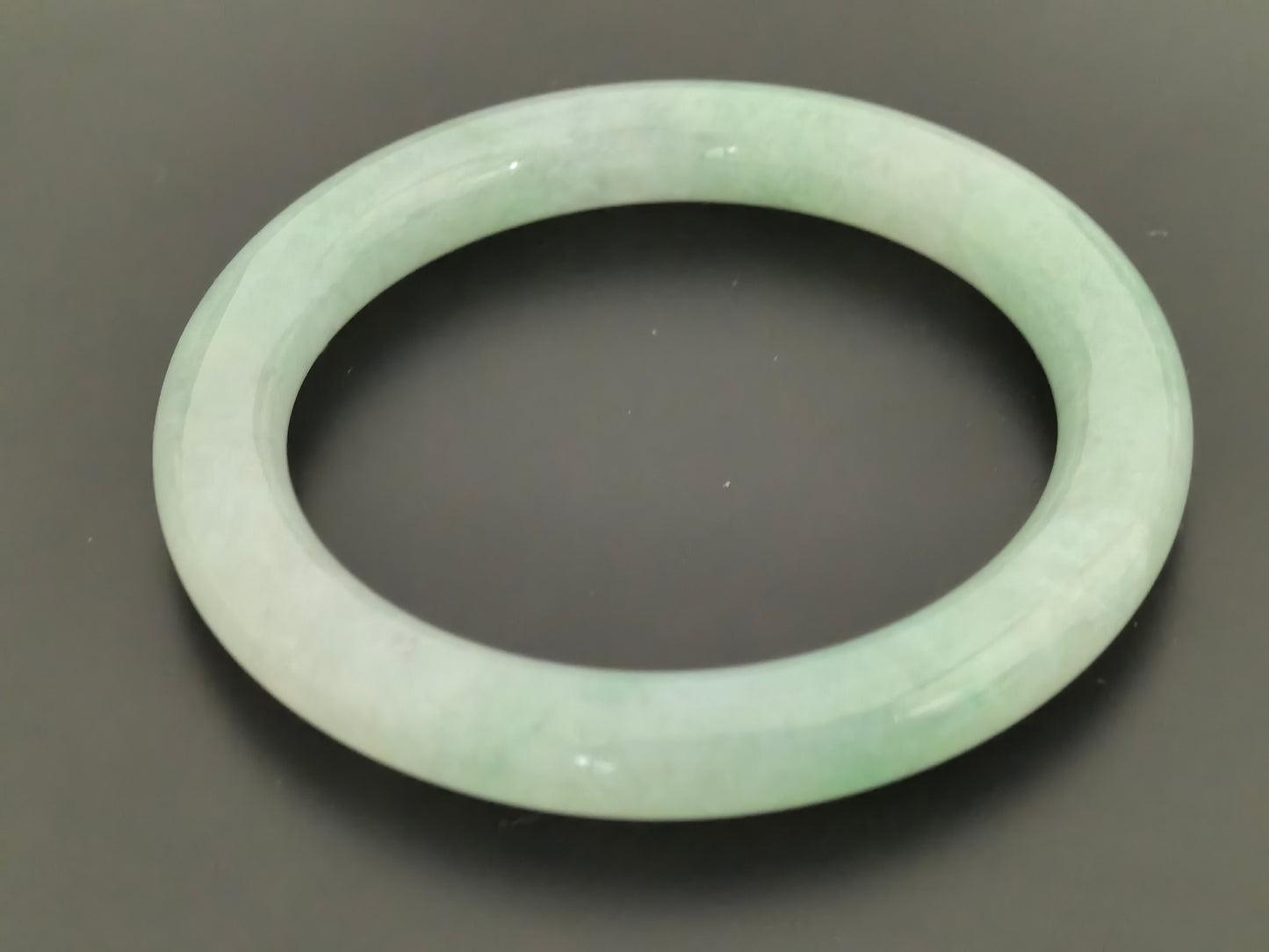 Natural Grade-A Jadeite Bangle – Light Apple Green Icy Glutinous Burmese Jade 53mm