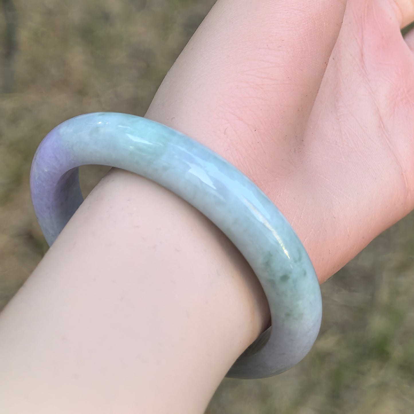 Natural Grade-A Jadeite D-Shape Bangle – Pale Green & Lavender Burmese Jade 58mm