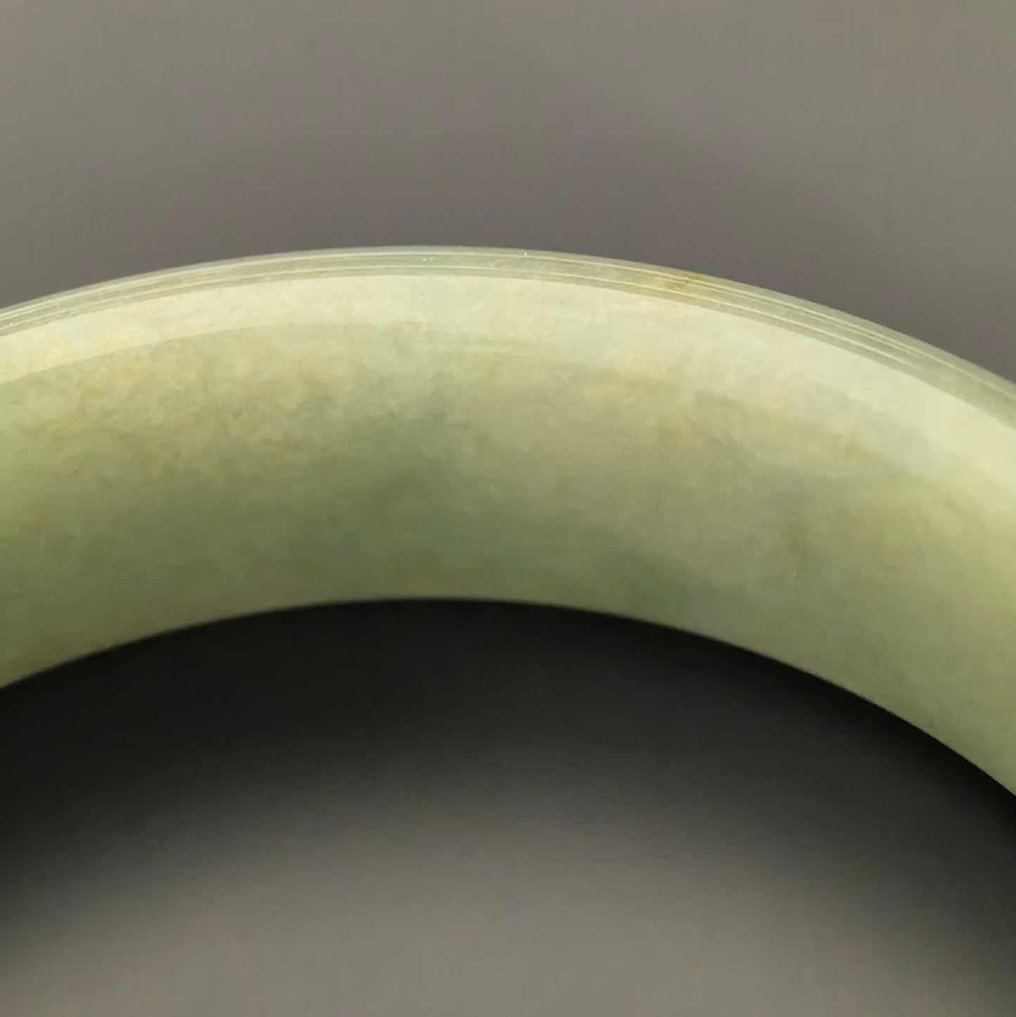 Natural Grade-A Jadeite Bangle – Oil-Green Glutinous Burmese Jade 54mm
