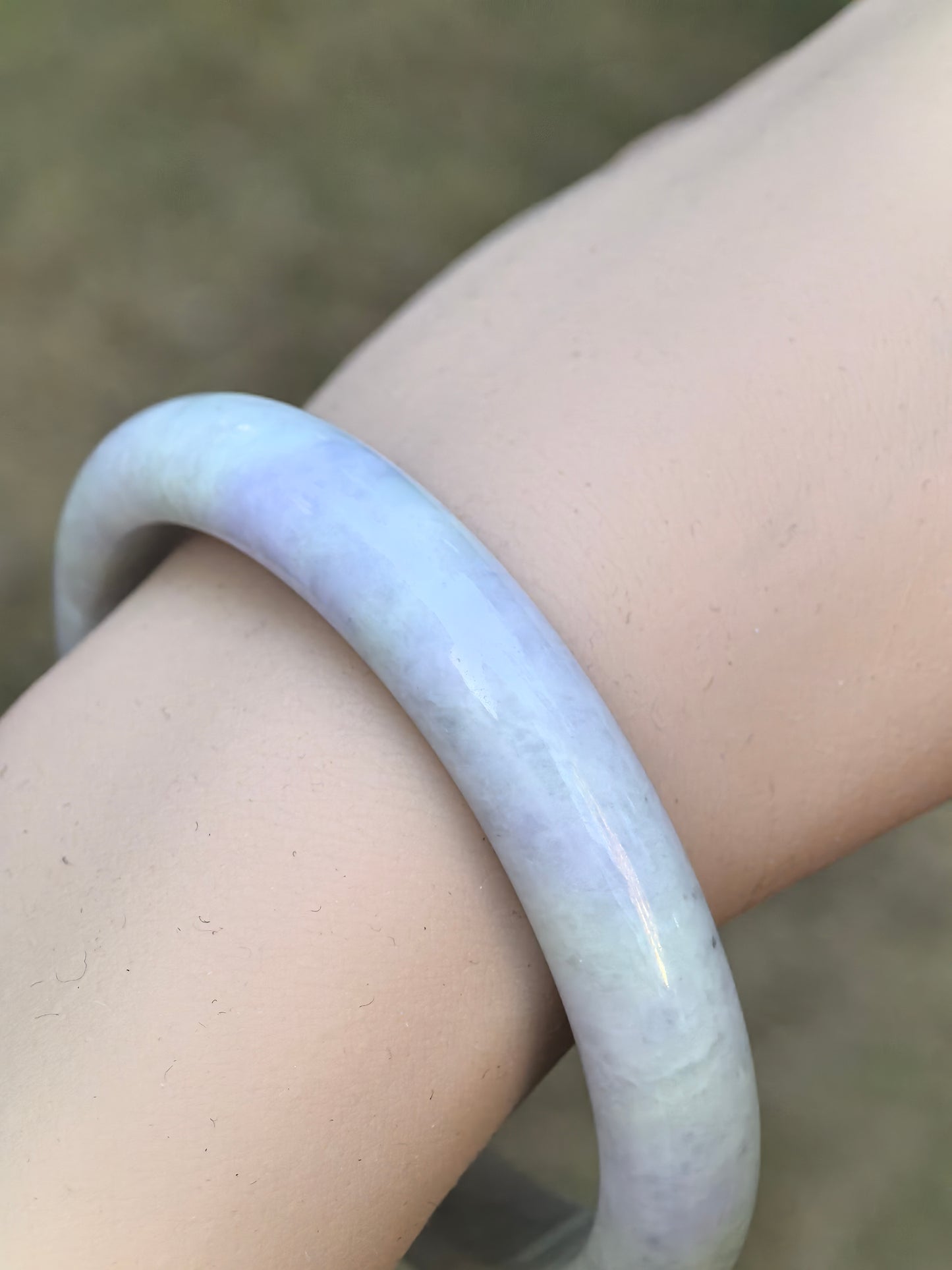Natural Grade-A Jadeite Bangle – Dual Rich Lavender Glutinous Burmese Jade D-Shape 58mm