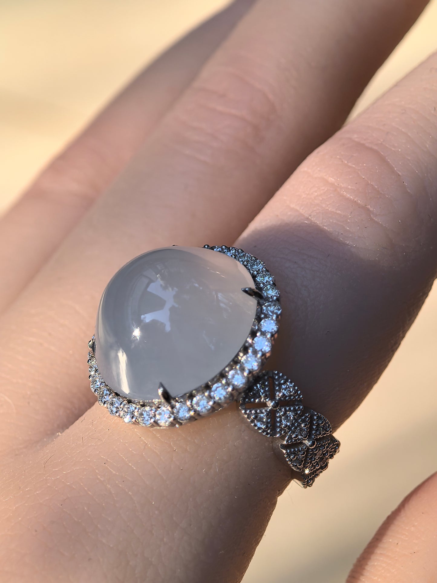Natural Grade-A Jadeite “Pigeon-Egg” Cabochon Ring – Glutinous-Icy Burmese Jade, Platinum Pt950 Setting