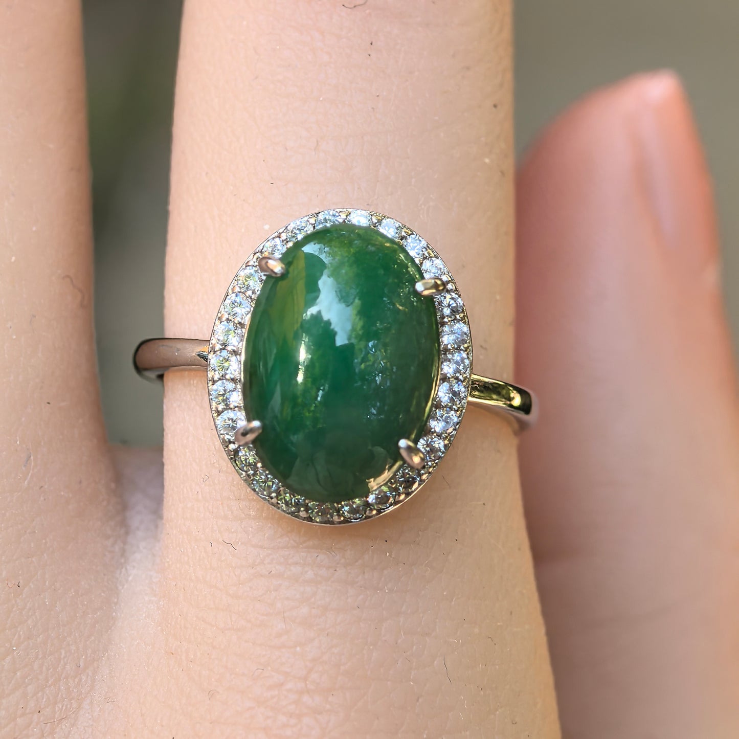 Natural Grade-A Silver-Set Glutinous Icy Oil-Green Jadeite Ring · Burmese Jadeite