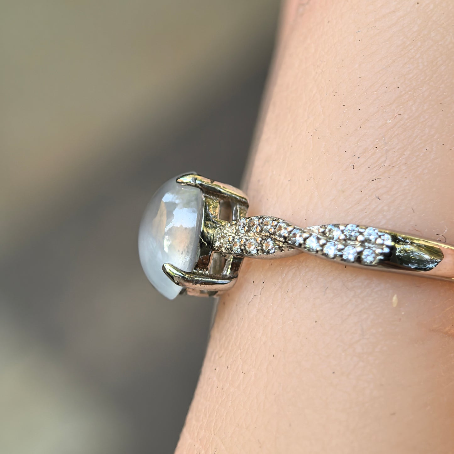 Natural Grade-A Silver-Set High Icy White Jadeite Ring · Burmese Jadeite