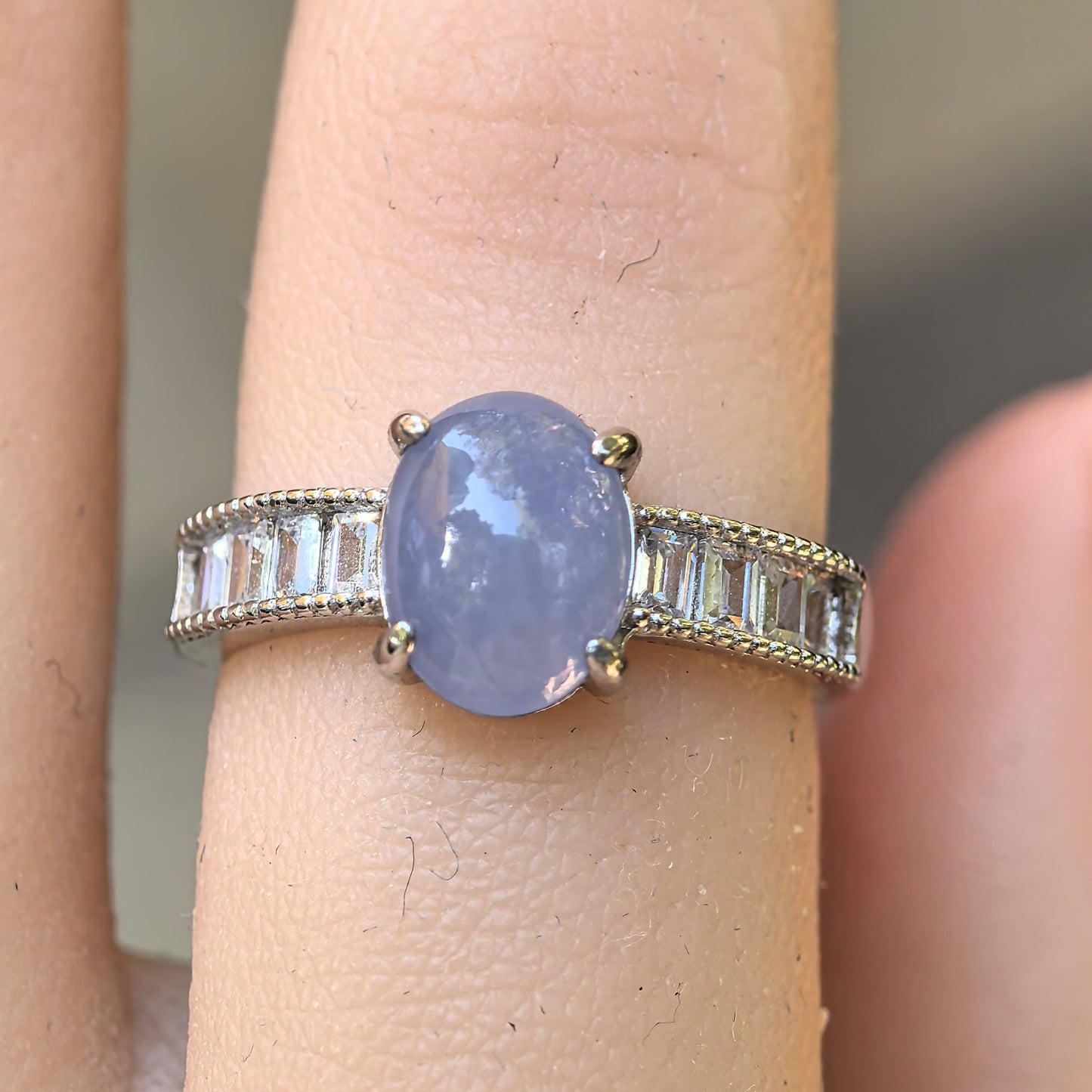 Natural Grade-A Silver-Set Glutinous Icy Lavender Jadeite Oval Ring · Burmese Jadeite