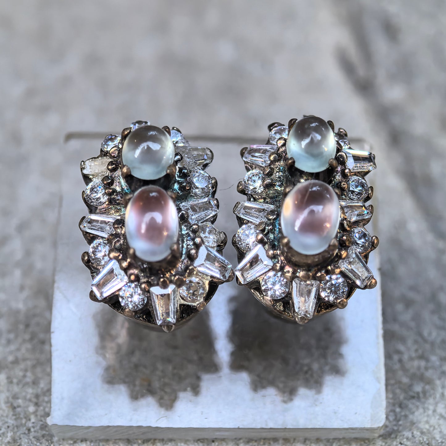 Natural Grade-A Copper-Mounted High Icy Jadeite Stud Earrings ·Burmese Jade