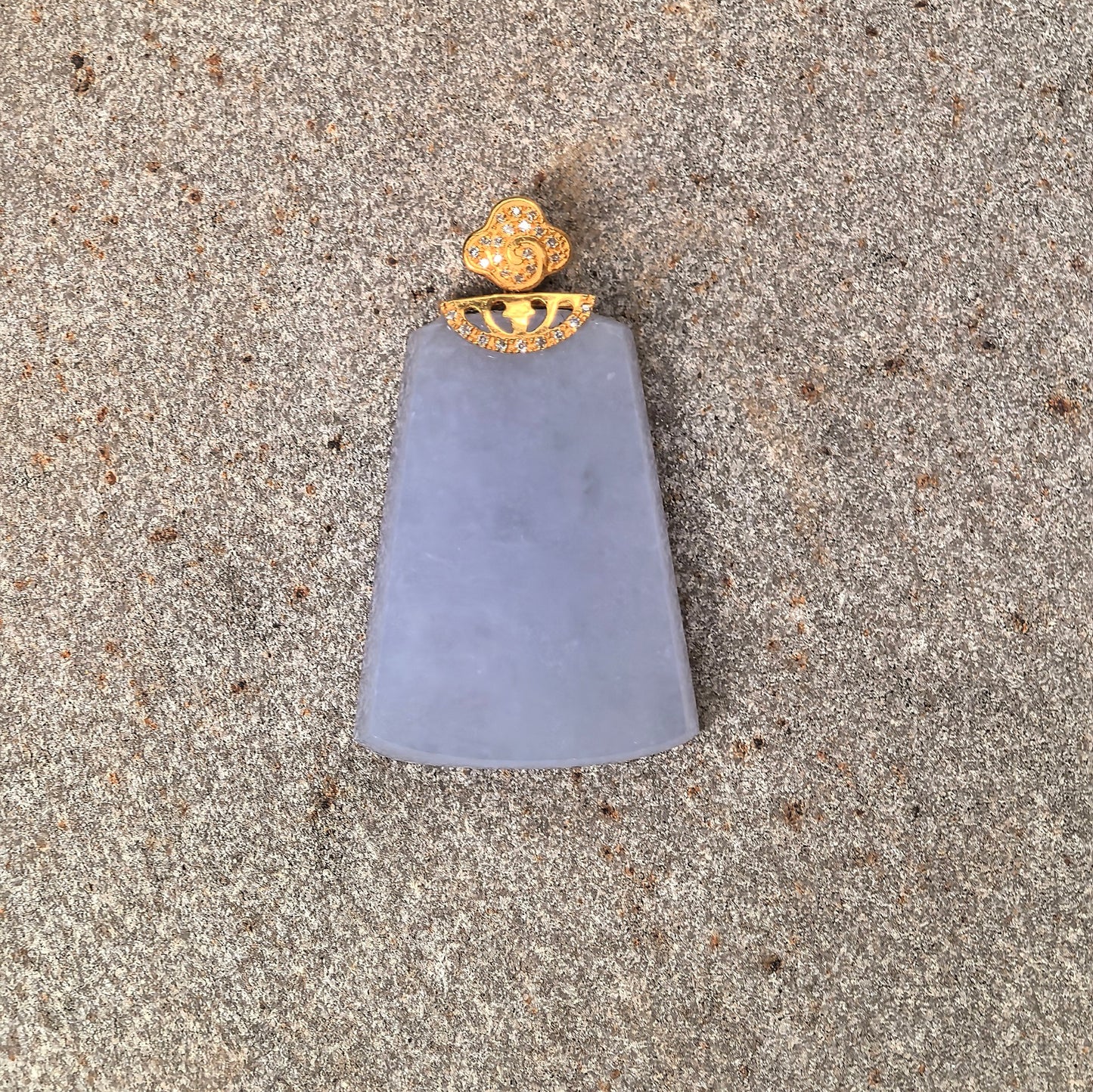 Natural Grade-A Icy Lavender Jadeite Plain Plaque Pendant in 18K Gold · Burmese Jadeite
