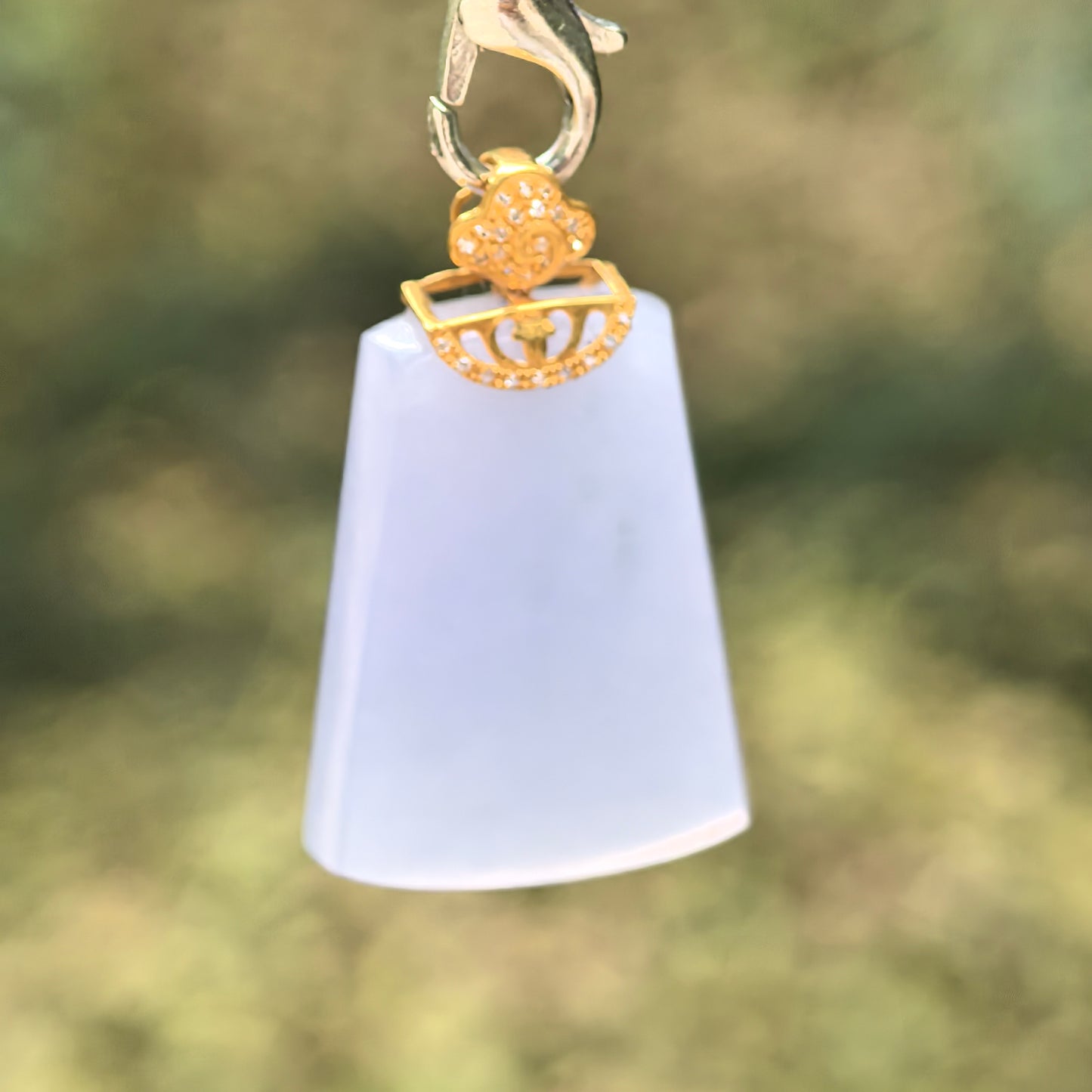 Natural Grade-A Icy Lavender Jadeite Plain Plaque Pendant in 18K Gold · Burmese Jadeite