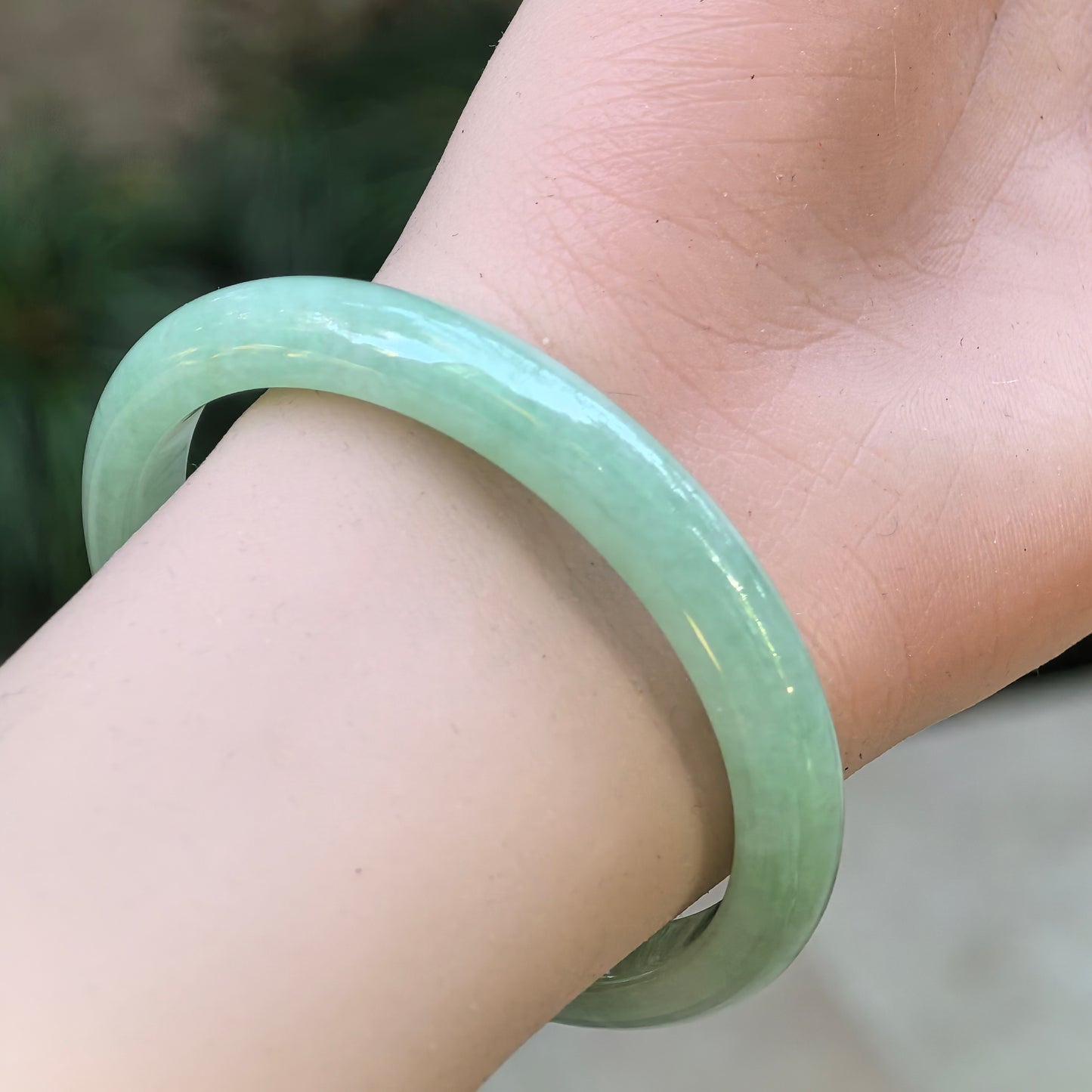 Natural Grade-A Jadeite Icy Glutinous Apple-Green D-shaped Bangle ·Burmese Jade 53.6mm