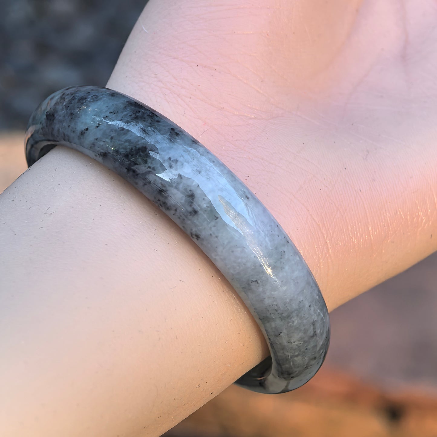 Natural Grade-A Glutinous Black-and-Ice D-Shape Jadeite Bangle · Burmese Jade 54.6mm