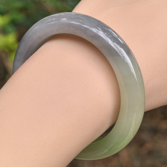 Natural Nephrite Smoky Purple & Celadon Green Two-tone D-shape Bangle · Hetian Jade 54mm
