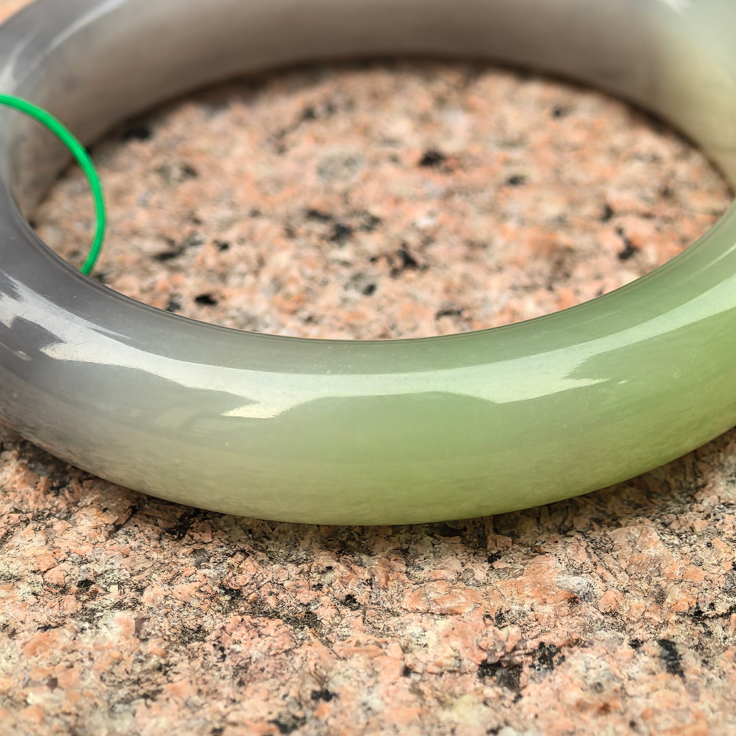 Natural Nephrite Smoky Purple & Celadon Green Two-tone D-shape Bangle · Hetian Jade 54mm