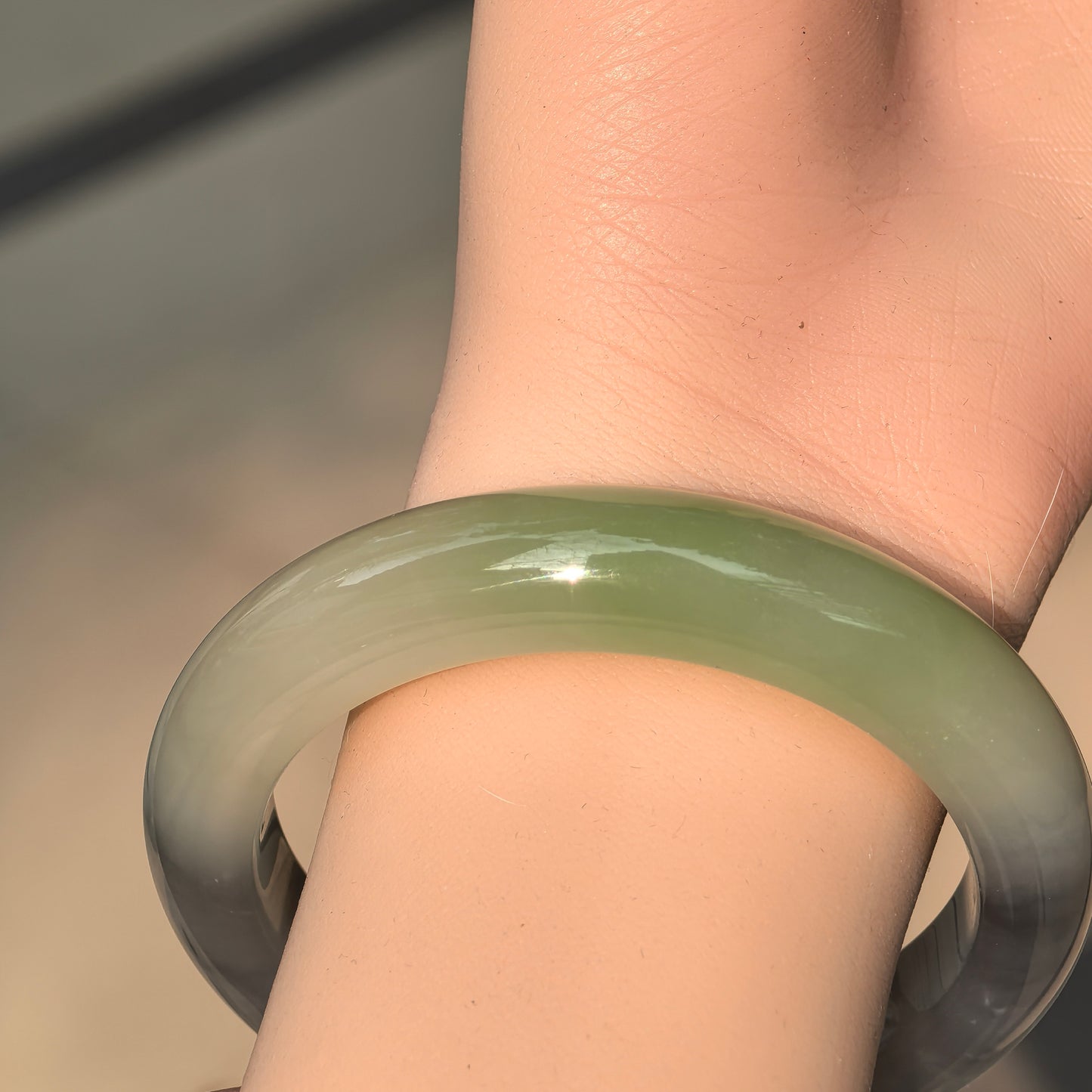 Natural Nephrite Smoky Purple & Celadon Green Two-tone D-shape Bangle · Hetian Jade 54mm