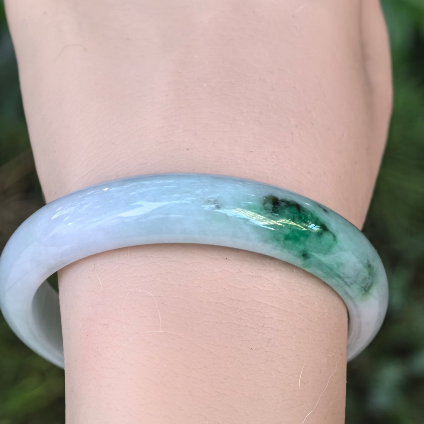 Natural Grade-A Jadeite Glutinous White & Green D-shape Bangle · Burmese Jade 55mm