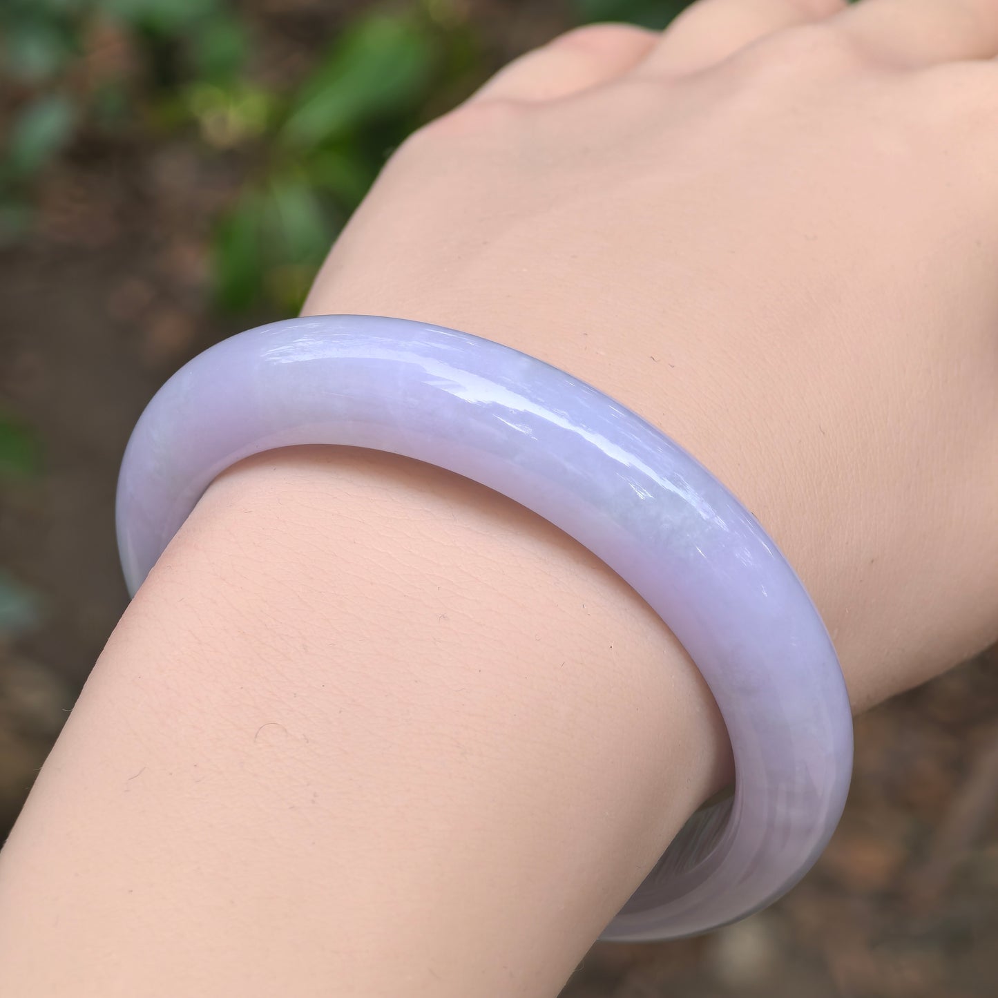 Natural Grade-A Jadeite Lavender & Green D-Shape Bangle · Burmese Jade 54.5mm