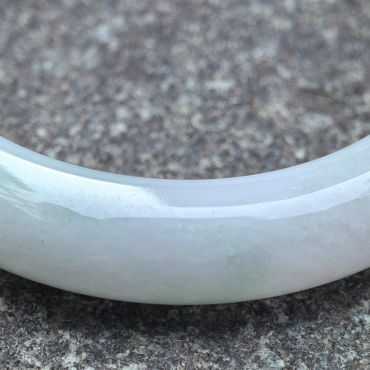 Natural Grade-A Jadeite Lavender & Green D-Shape Bangle · Burmese Jade 54.5mm