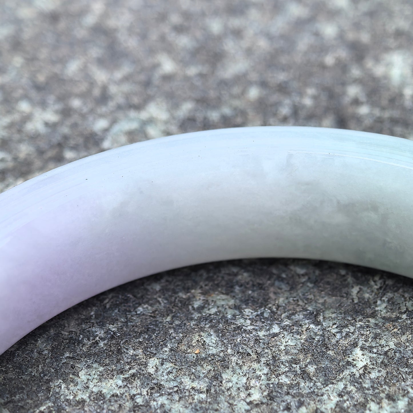 Natural Grade-A Jadeite Lavender & Green D-Shape Bangle · Burmese Jade 54.5mm