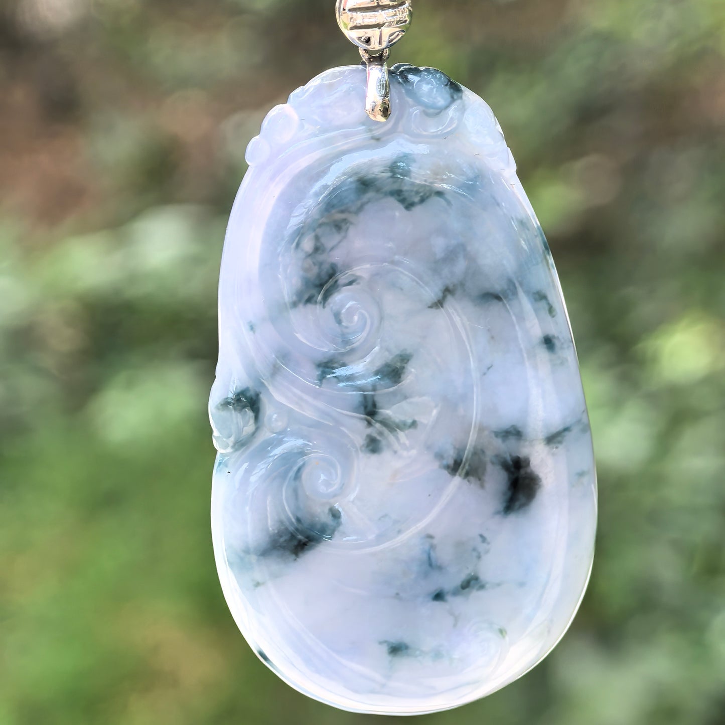 Natural Grade-A Jadeite Glutinous Blue-Purple Ruyi Pendant · Burmese Jade