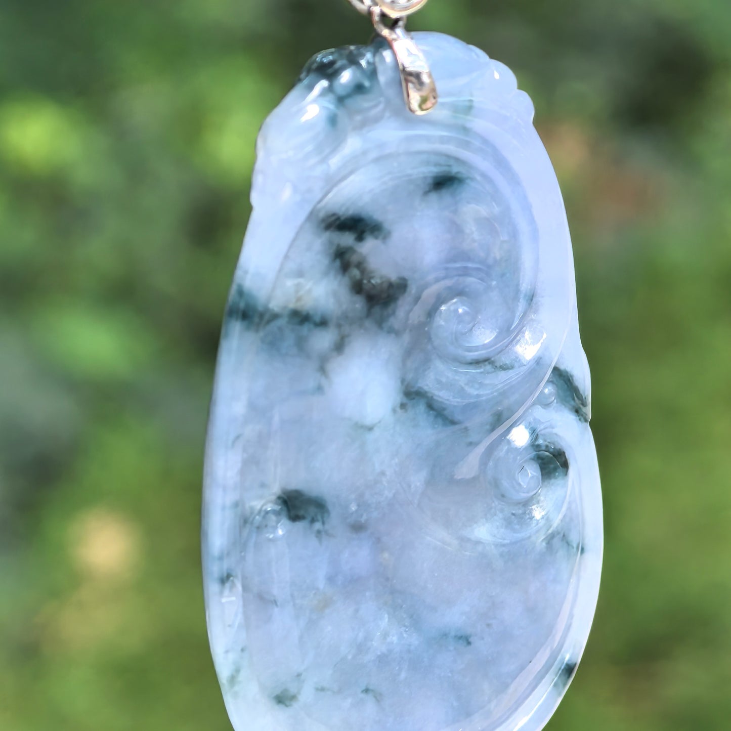 Natural Grade-A Jadeite Glutinous Blue-Purple Ruyi Pendant · Burmese Jade