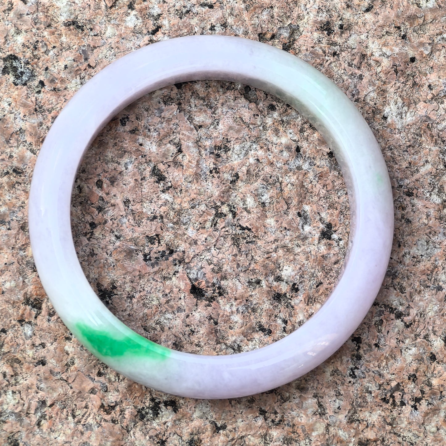 Natural Grade-A Glutinous Light Lavender Jadeite D-shape Bangle with Vivid Green Accent · Burmese Jade 57mm