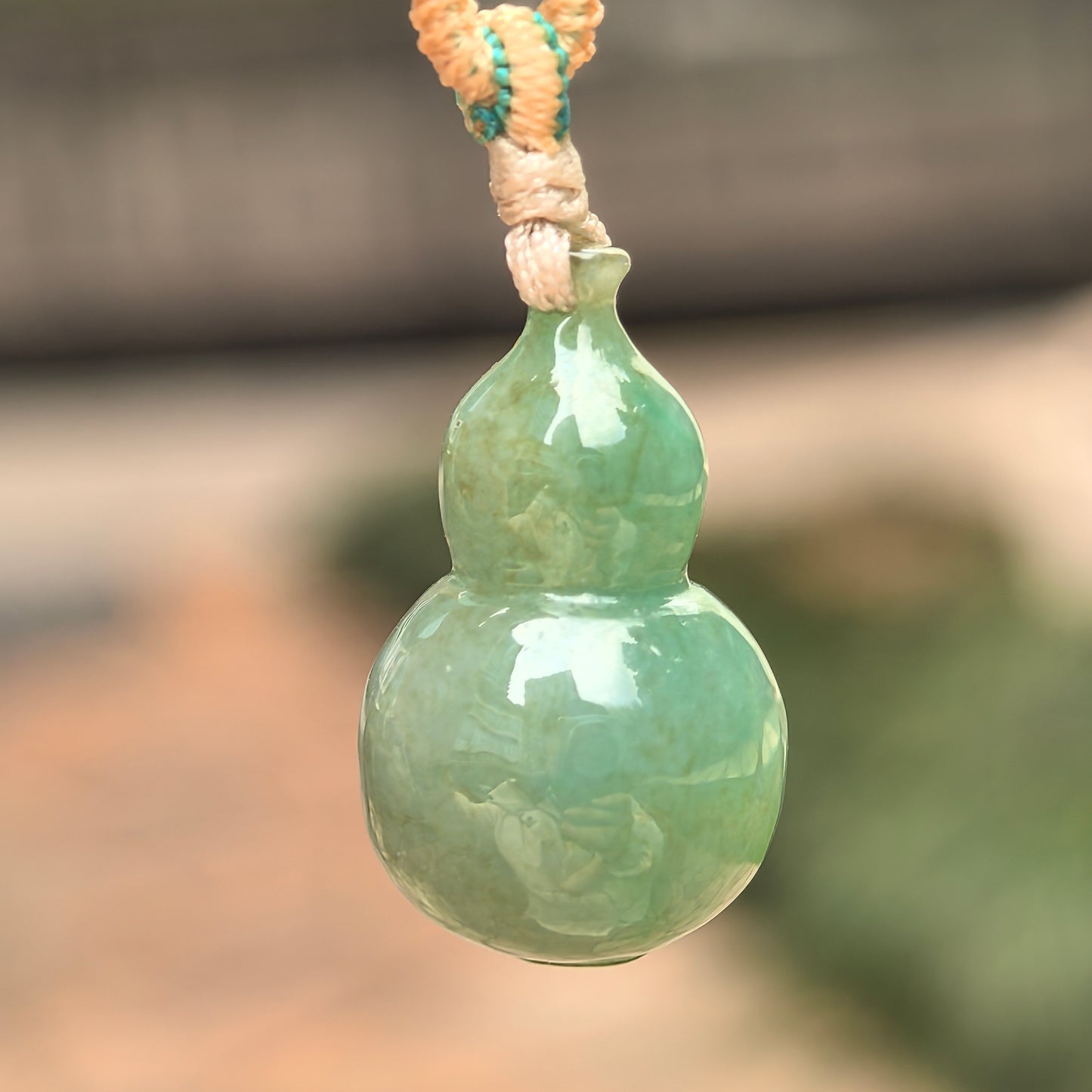 Natural Grade-A Glutinous Lake-Green 3D Gourd Pendant · Burmese Jade