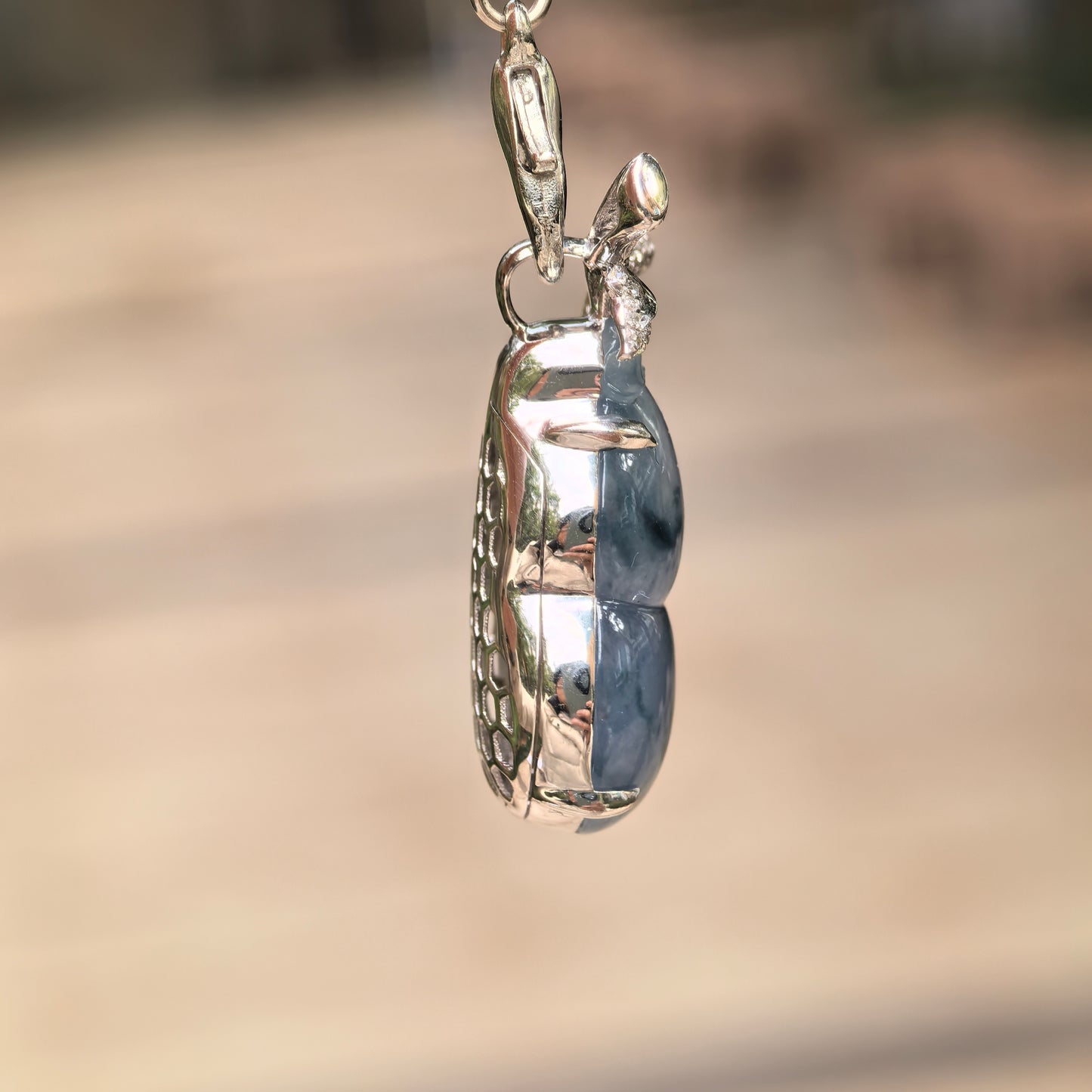 Natural Grade-A 18K Gold-Set Glutinous Icy Blue Lavender Monet Gourd Pendant · Burmese Jade