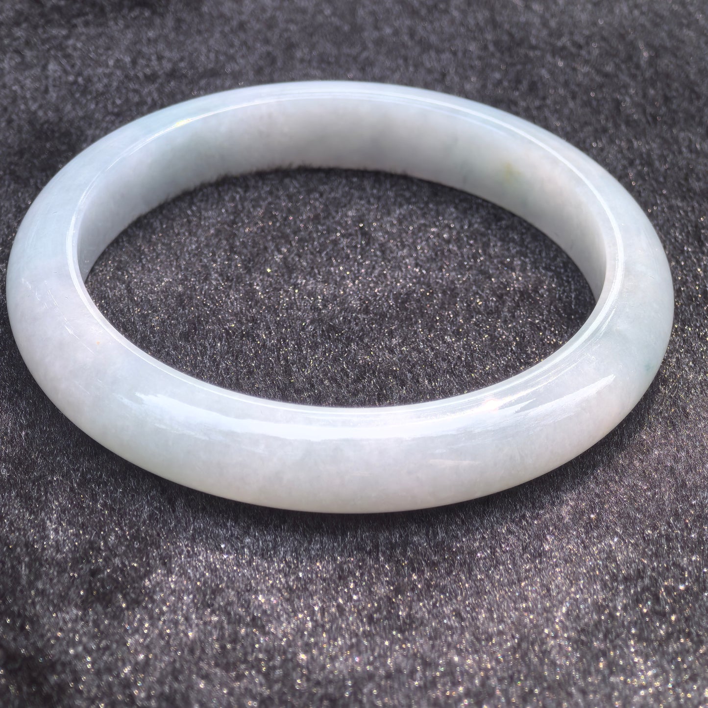 Natural Grade-A Fine Glutinous D-shaped Jadeite Bangle · Burmese Jade 66mm