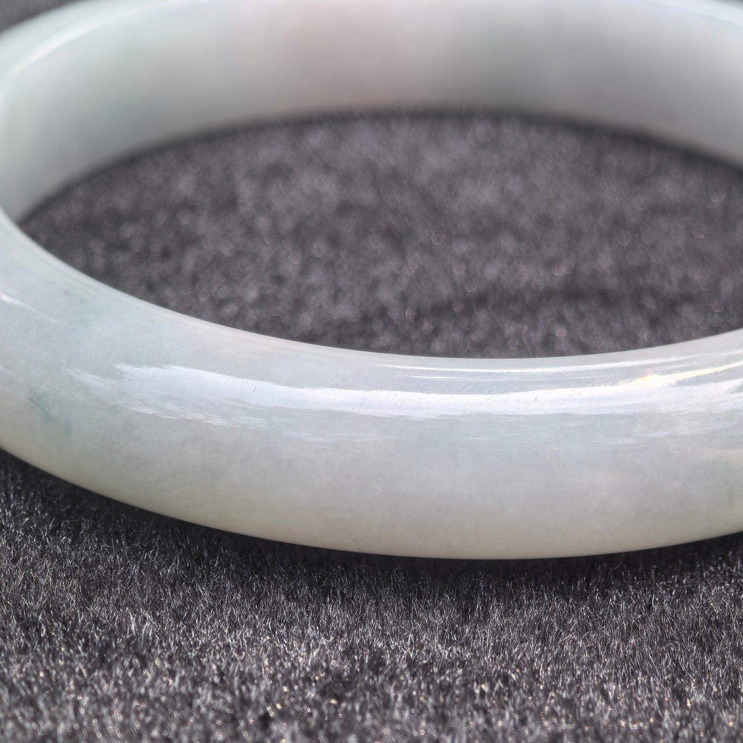 Natural Grade-A Fine Glutinous D-shaped Jadeite Bangle · Burmese Jade 66mm