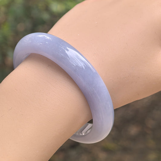 Natural Grade-A Glutinous Lavender-blue Jadeite D-Shape Bangle · Burmese Jade 56mm