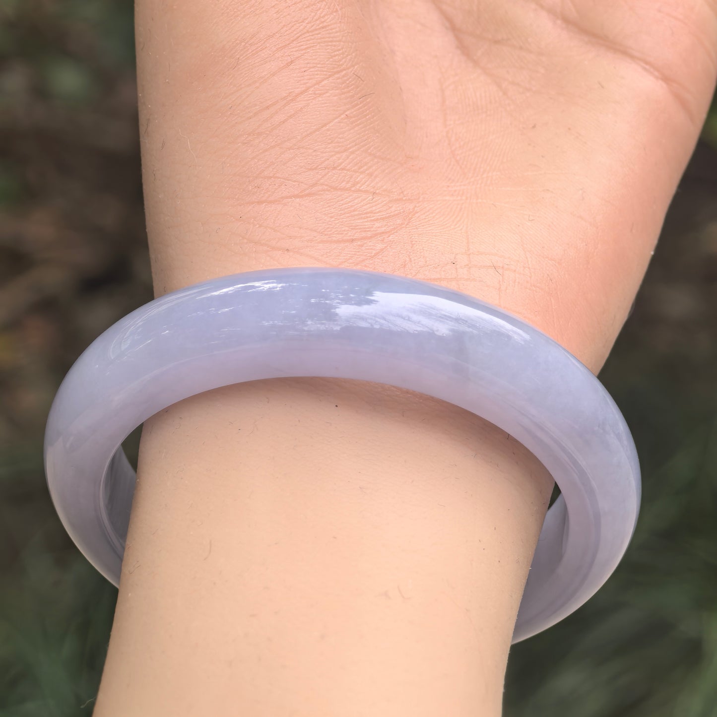 Natural Grade-A Glutinous Lavender-blue Jadeite D-Shape Bangle · Burmese Jade 56mm