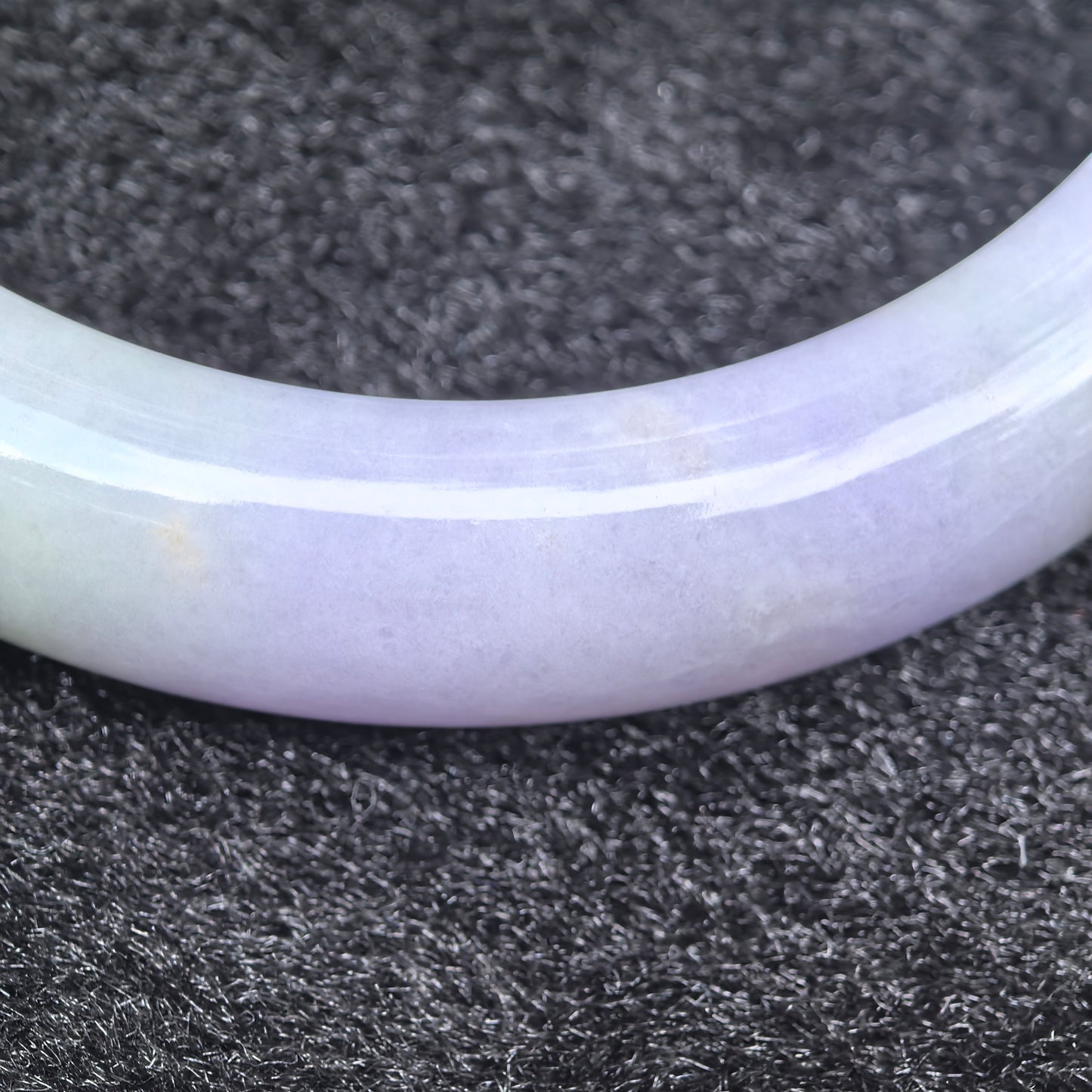 Natural Grade-A Glutinous Lavender Green D-Shape Jadeite Bangle · Burmese Jade 60mm