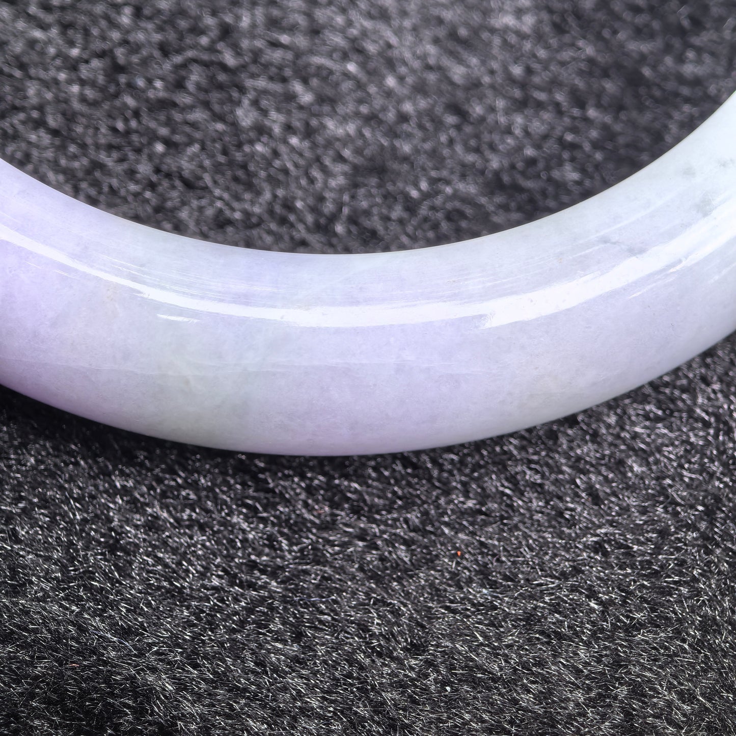 Natural Grade-A Glutinous Lavender Green D-Shape Jadeite Bangle · Burmese Jade 60mm