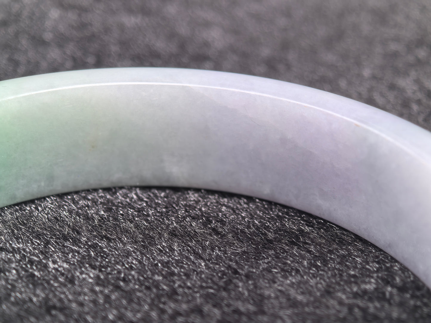 Natural Grade-A Glutinous Lavender Green D-Shape Jadeite Bangle · Burmese Jade 54mm