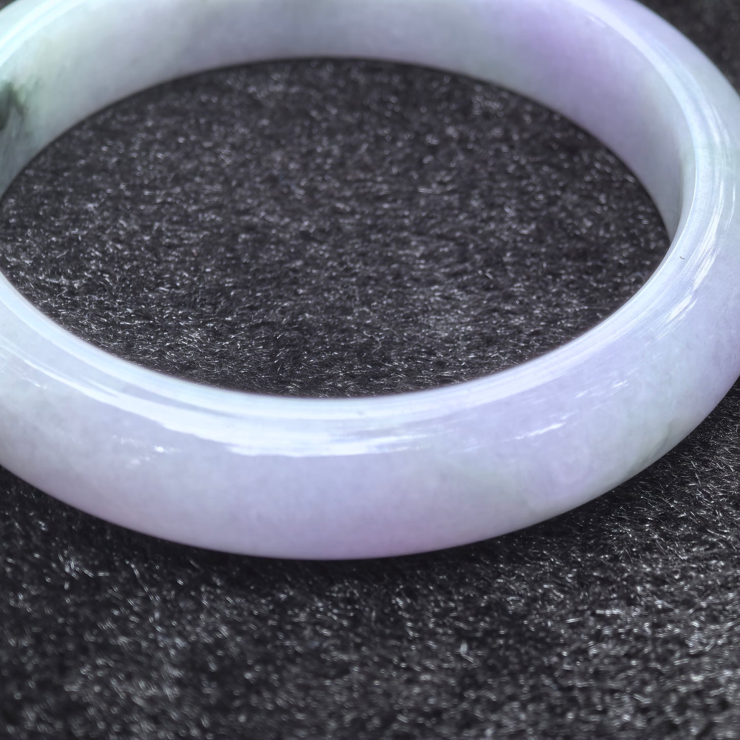 Natural Grade-A Glutinous Light Lavender Jadeite Bangle with Dark Green Floating Patches · Burmese Jade 55mm