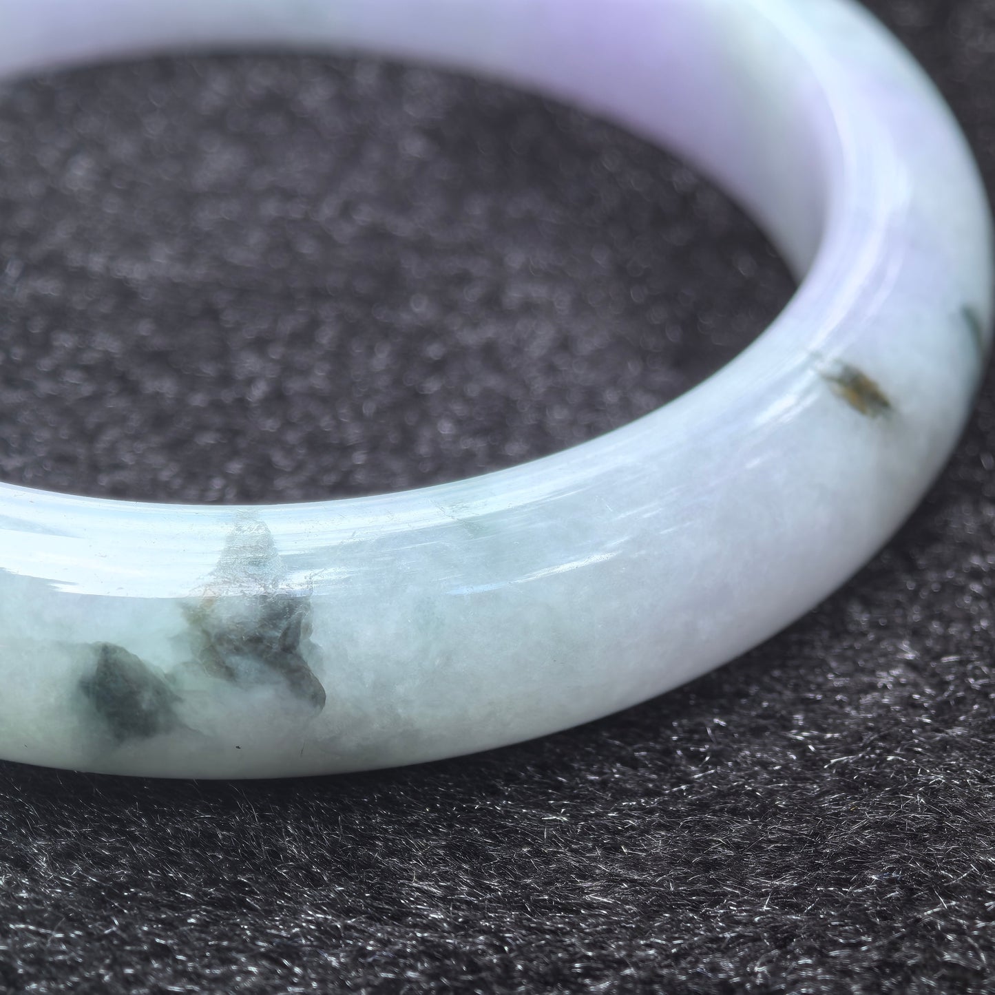Natural Grade-A Glutinous Light Lavender Jadeite Bangle with Dark Green Floating Patches · Burmese Jade 55mm