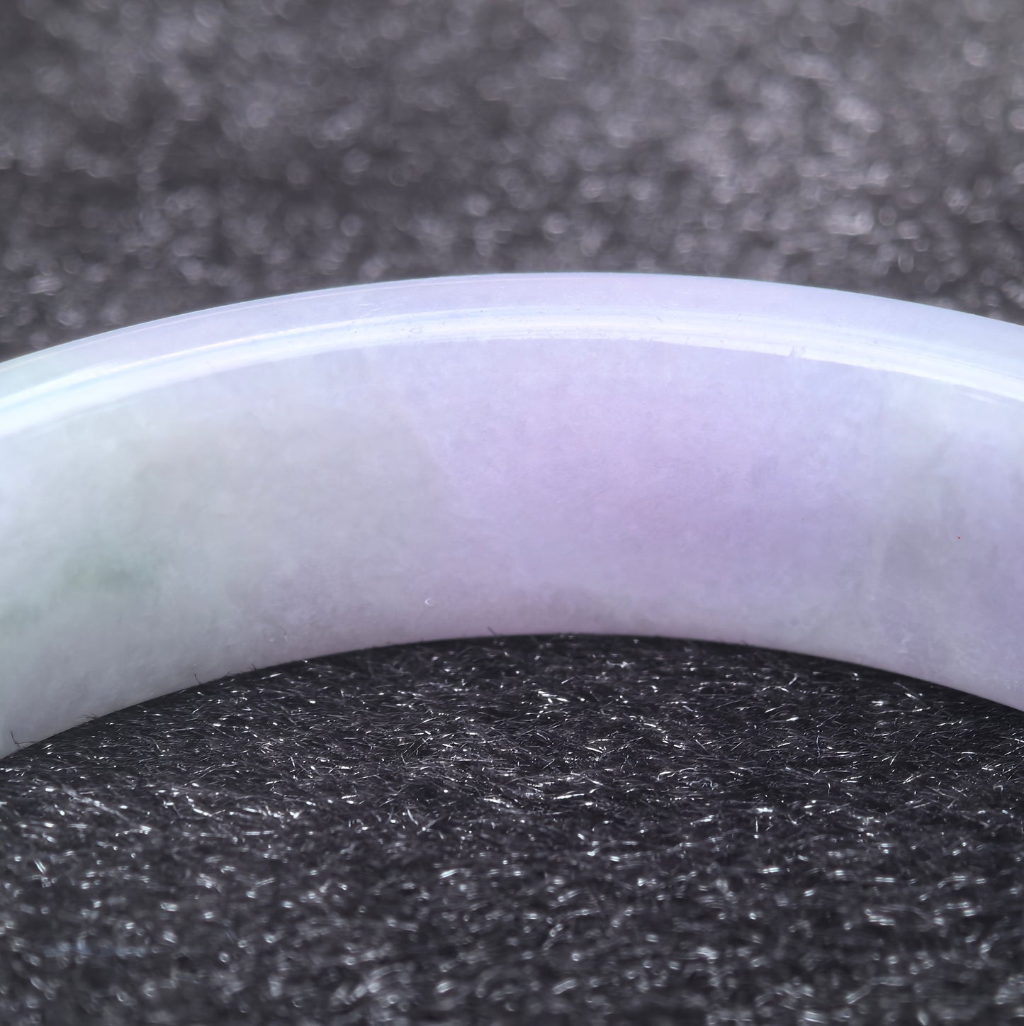 Natural Grade-A Glutinous Light Lavender Jadeite Bangle with Dark Green Floating Patches · Burmese Jade 55mm