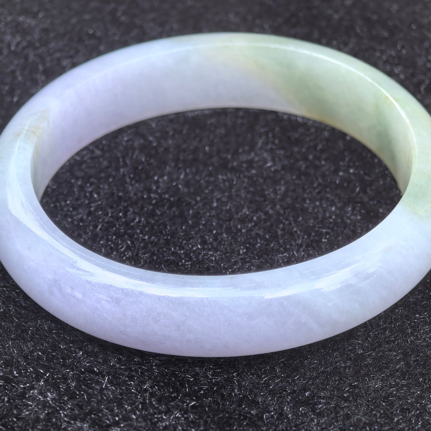 Natural Grade-A Glutinous Light Lavender & Olive Green Jadeite Oval Bangle · Burmese Jade 50mm