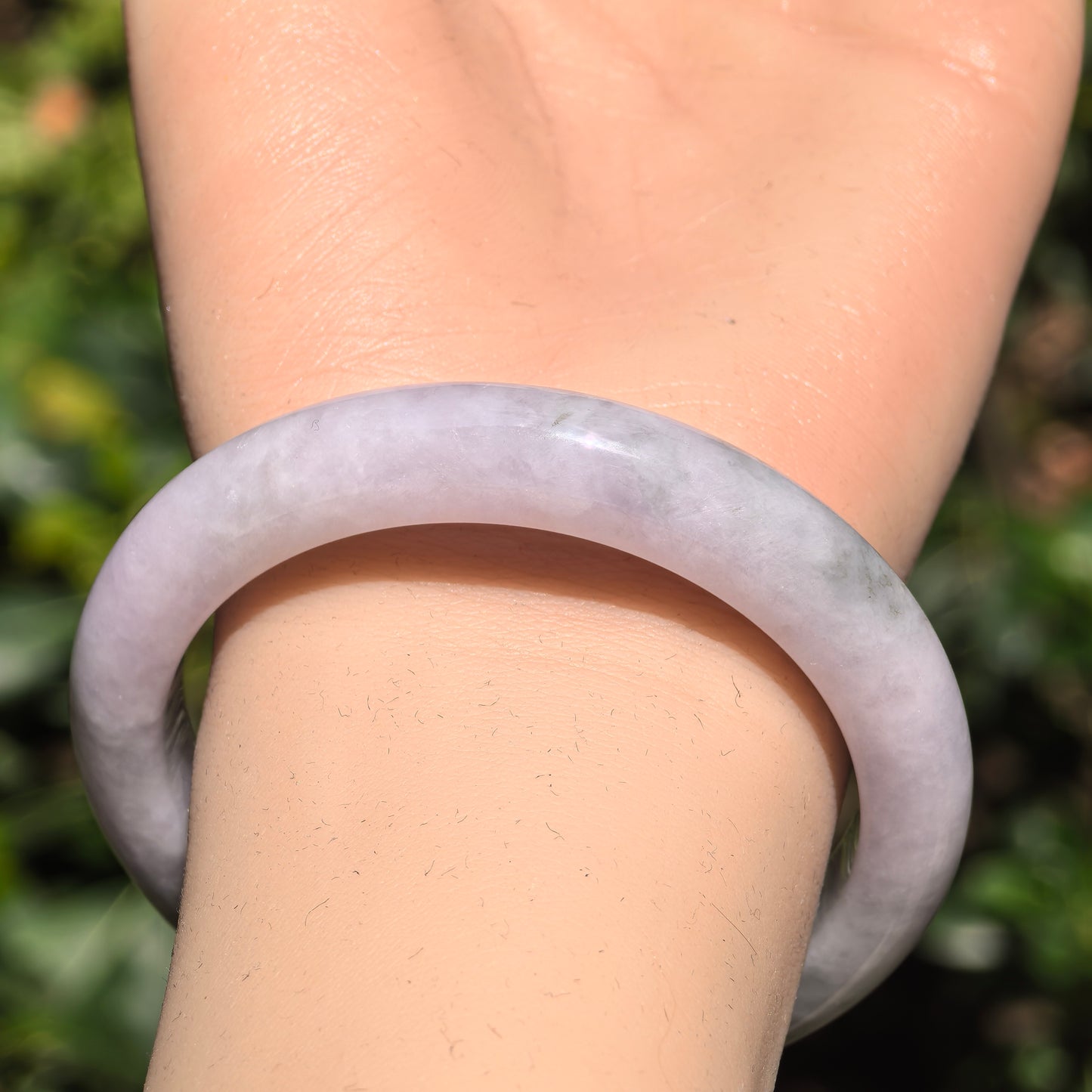 Natural Grade-A Glutinous Light Lavender Jadeite D-shape Bangle · Burmese Jade 54mm