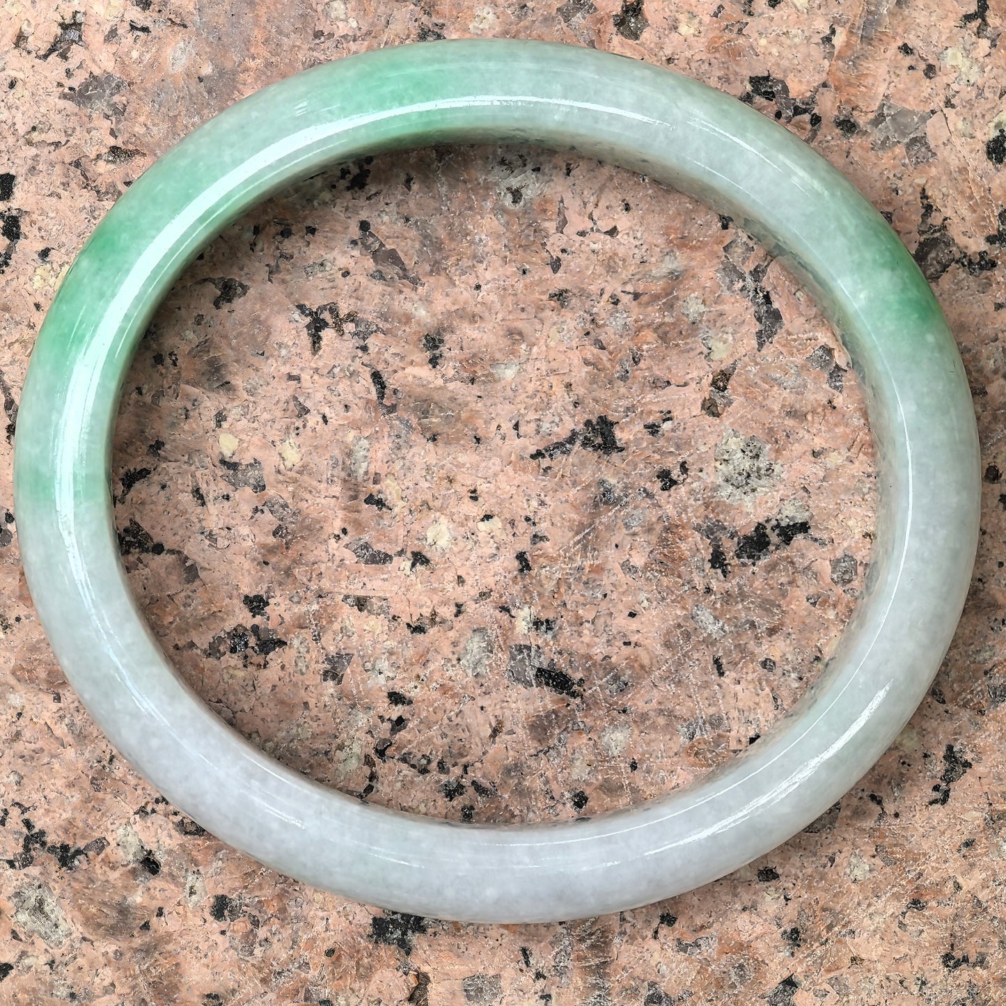 Natural Grade-A Jadeite Glutinous White-Base Green Oval Bangle · Burmese Jade 53mm