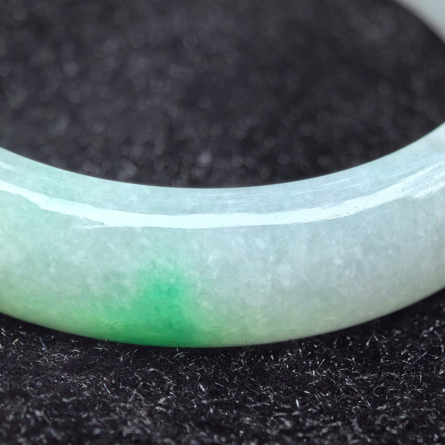 Natural Grade-A Jadeite Glutinous White-Base Green Oval Bangle · Burmese Jade 53mm