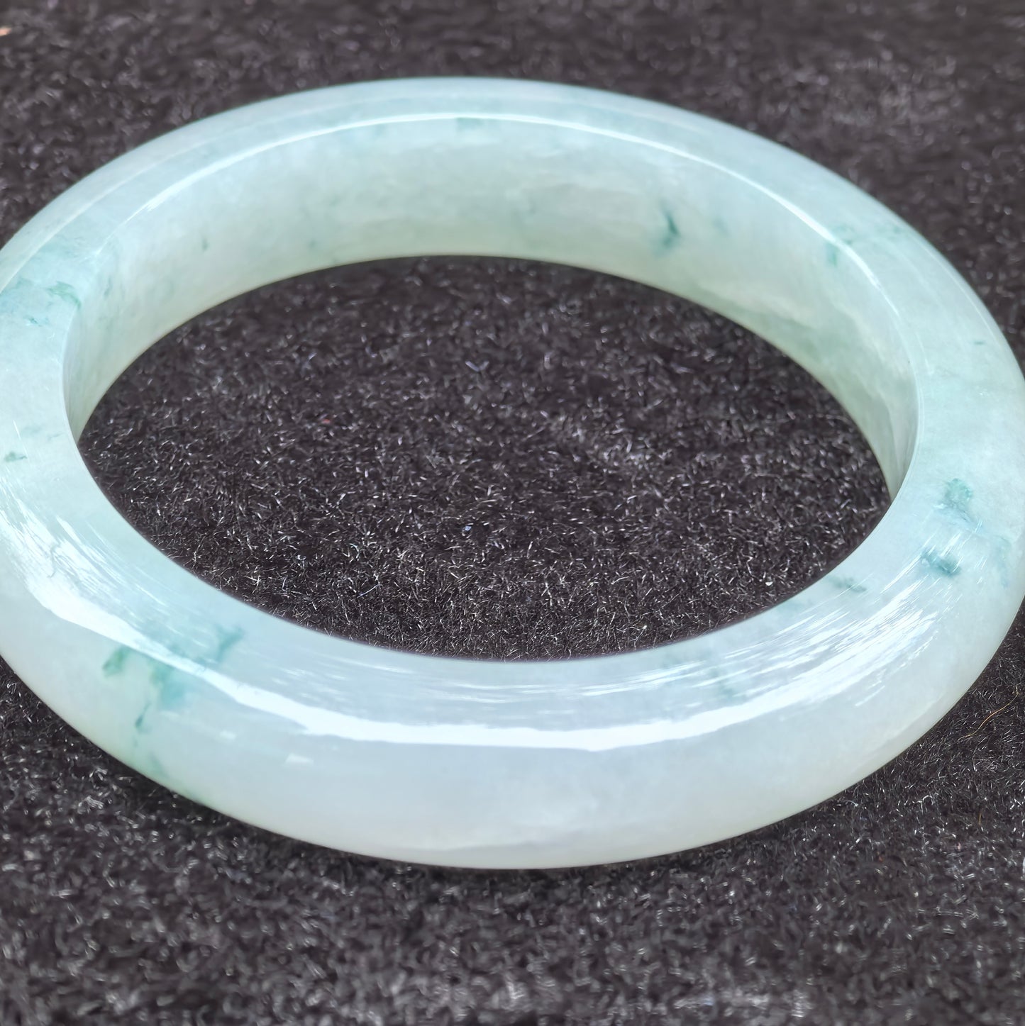 Natural Grade-A Glutinous Icy Light Green Jadeite Bangle with Blue Floating Flowers · Burmese Jade 55mm