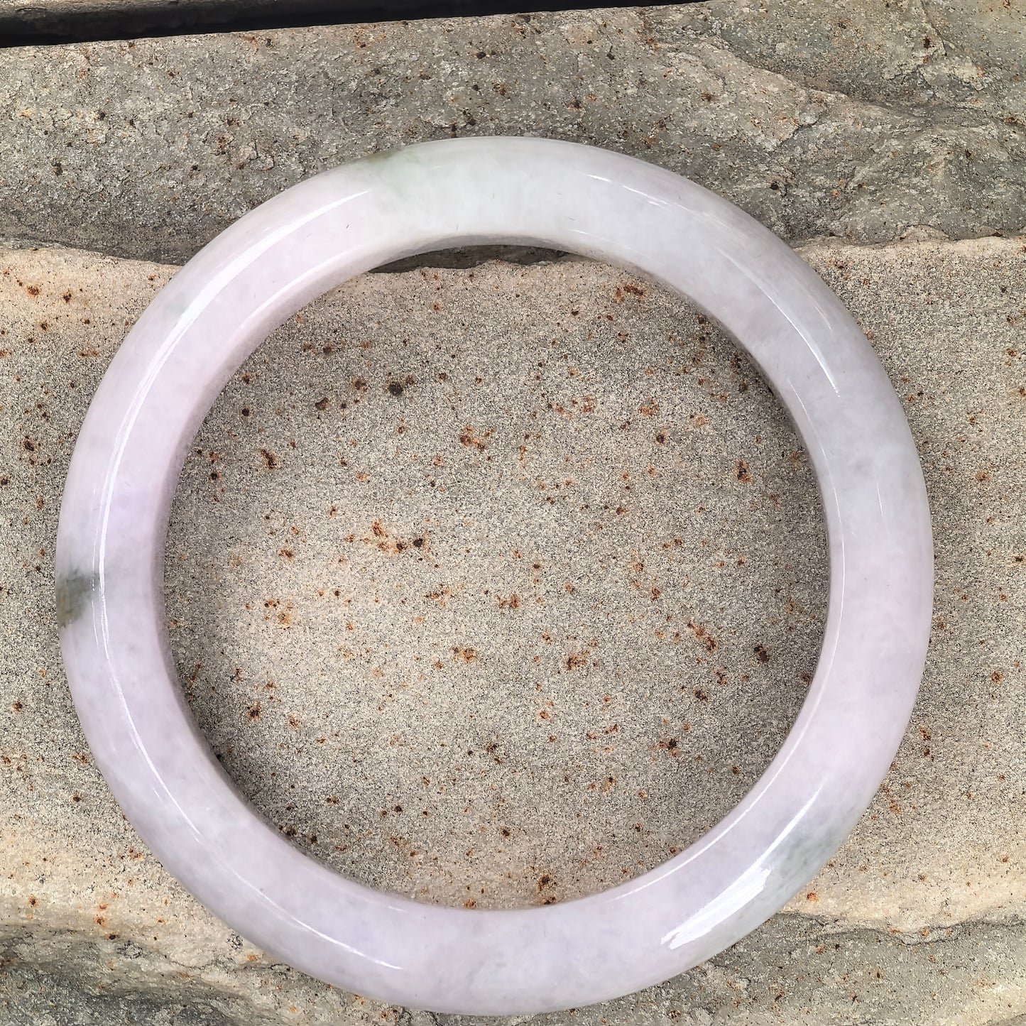Natural Grade-A Glutinous Light Lavender Jadeite D-shape Bangle · Burmese Jade 54mm
