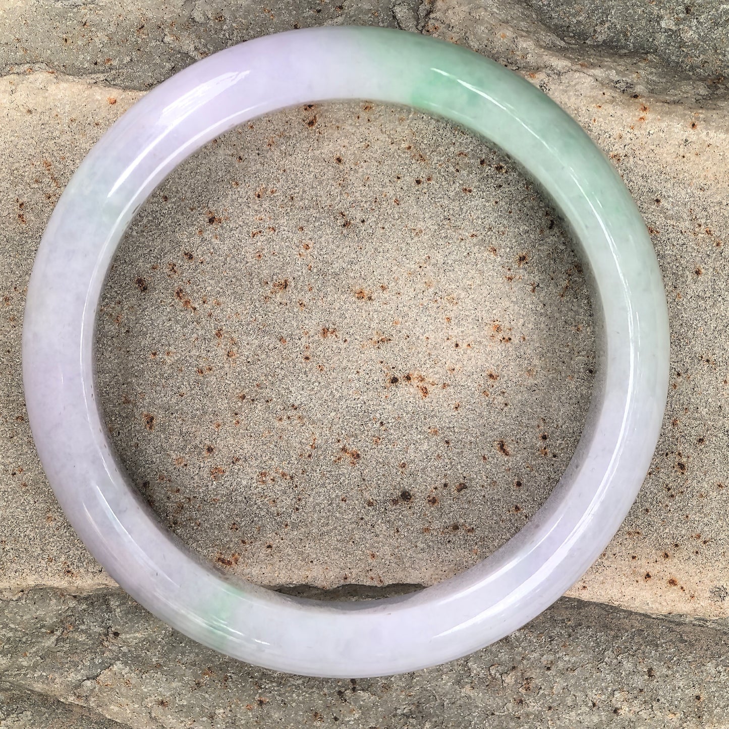 Natural Grade-A Glutinous Lavender Green D-Shape Jadeite Bangle · Burmese Jade 54mm