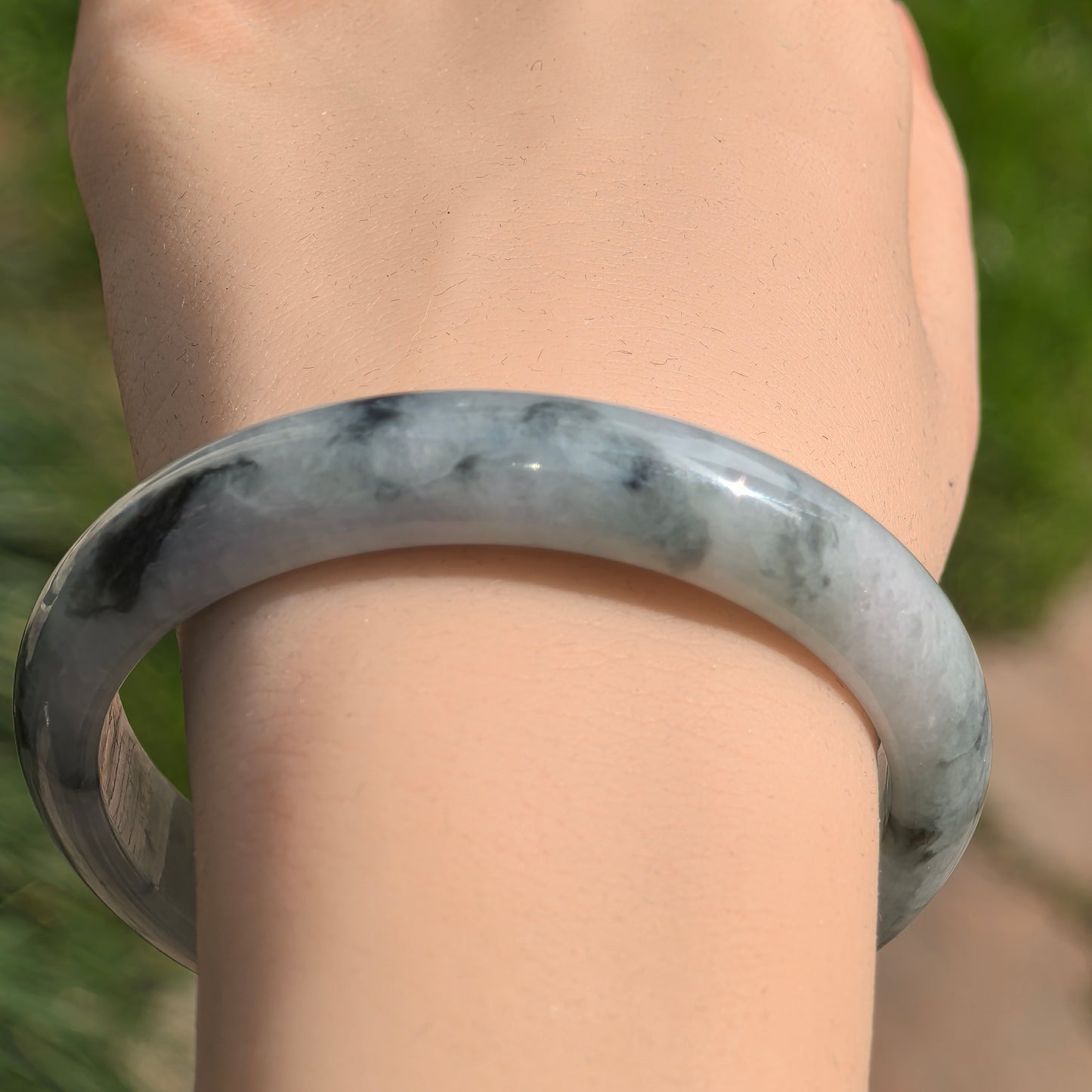 Natural Grade-A Glutinous Light Green Jadeite Bangle · Burmese Jade 57mm