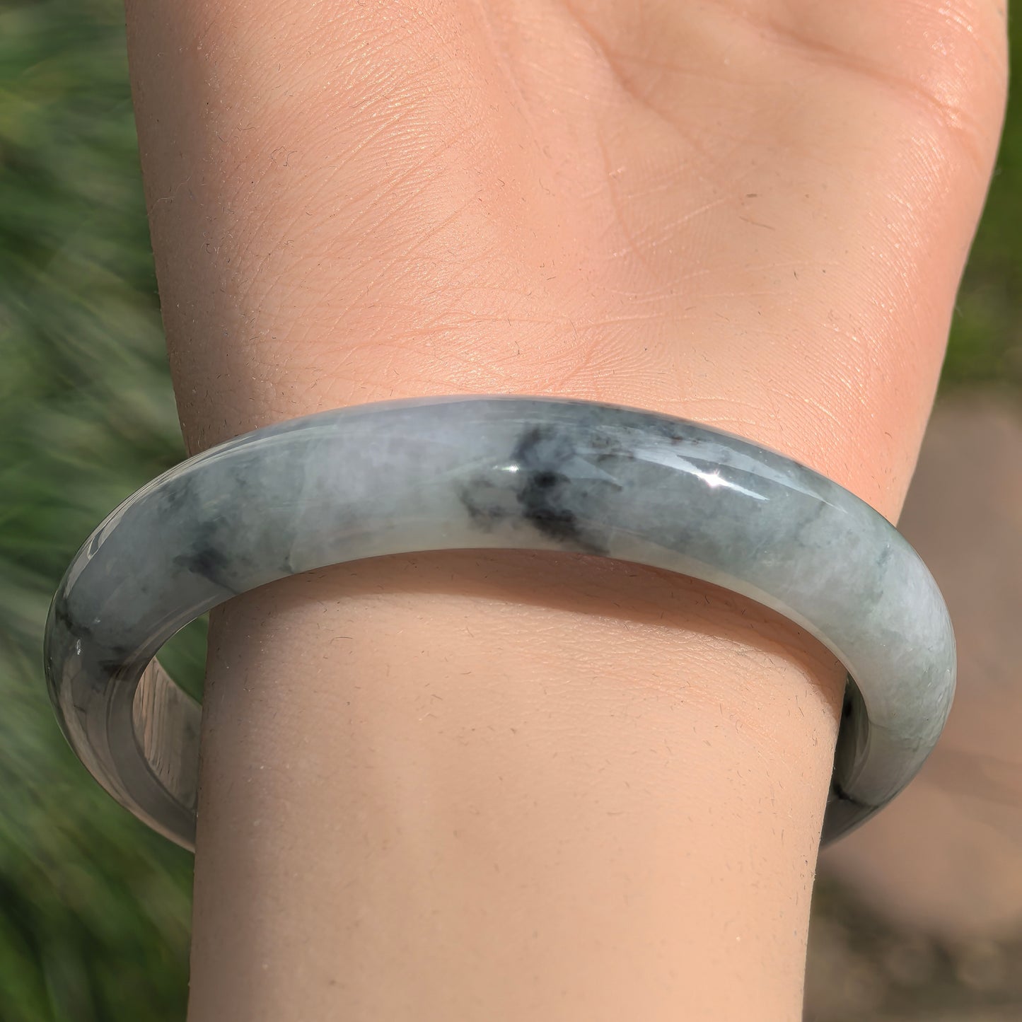 Natural Grade-A Glutinous Light Green Jadeite Bangle · Burmese Jade 57mm