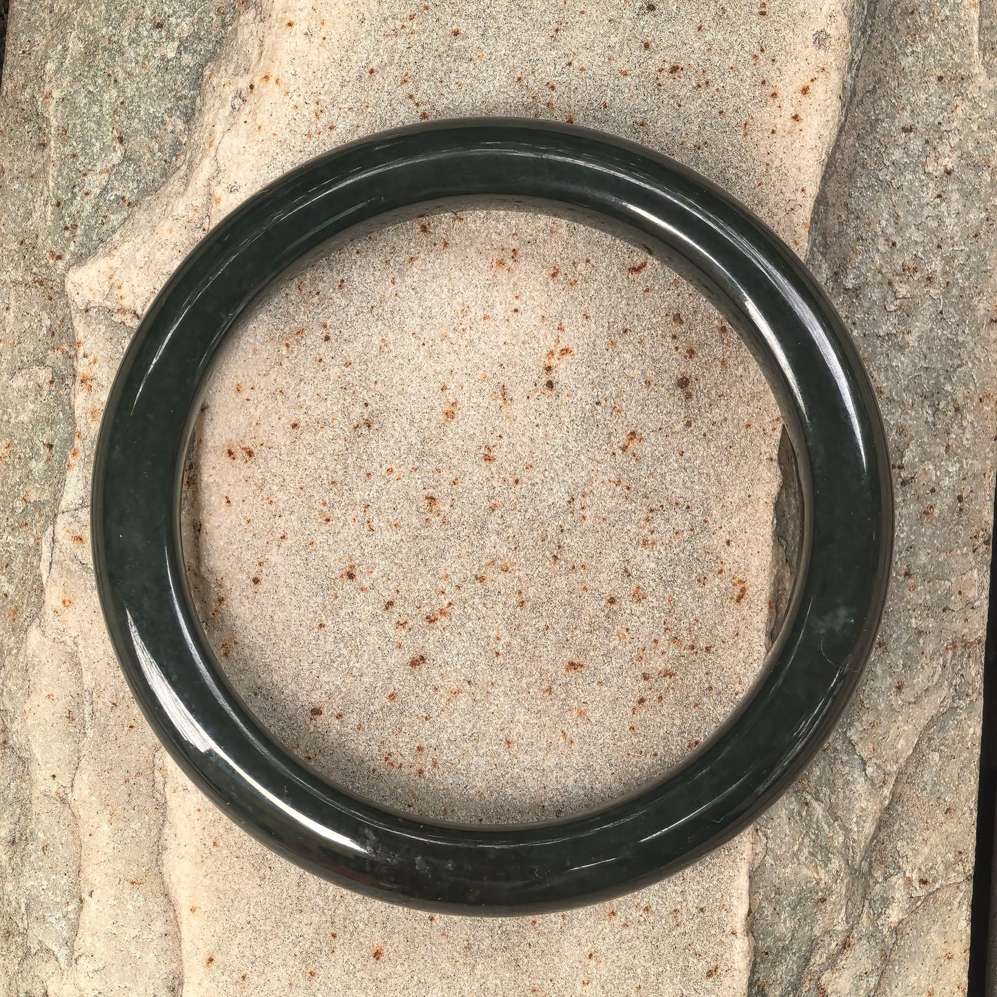 Natural Nephrite Deep Dark Green D-Shape Bangle · Hetian Jade
