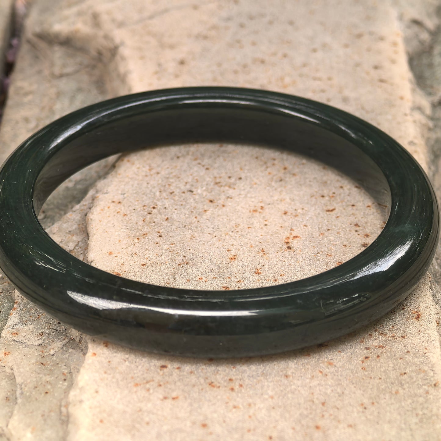 Natural Nephrite Deep Dark Green D-Shape Bangle · Hetian Jade
